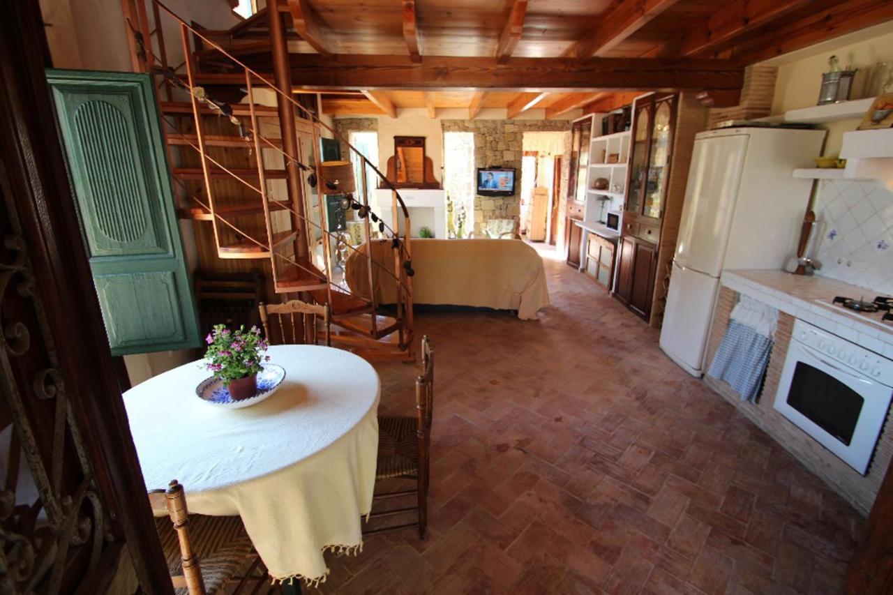 Rocasol - Rustic Finca For Nature Lovers In ベニッサ エクステリア 写真